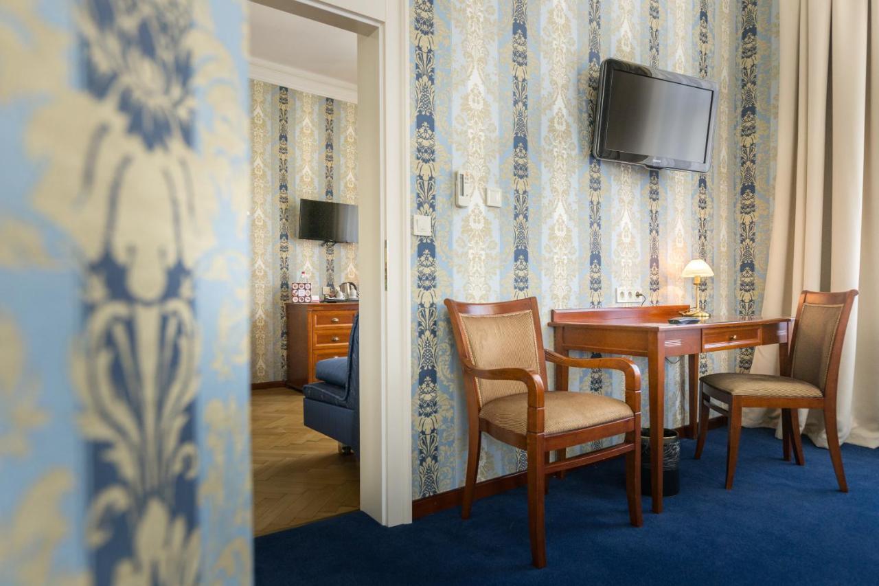 Hotel Rott Praha Bagian luar foto