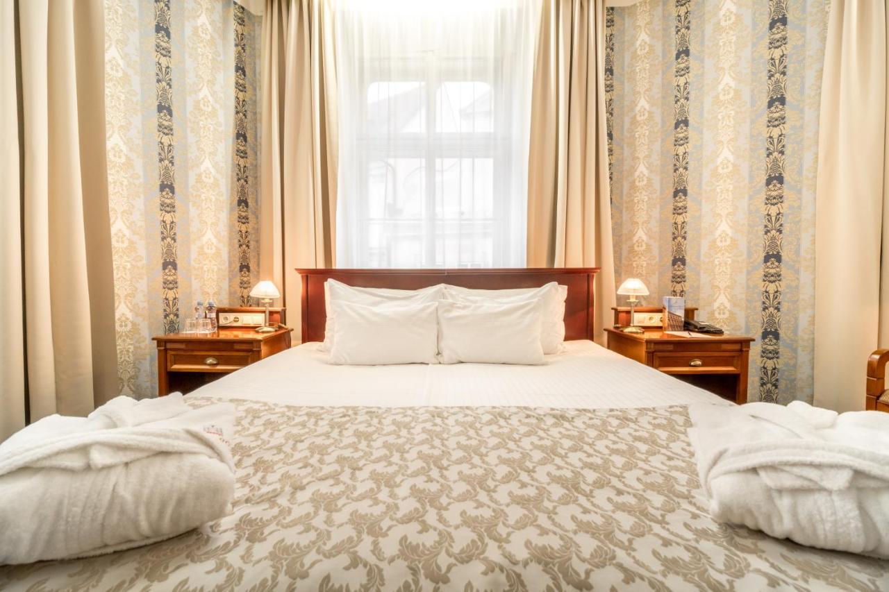 Hotel Rott Praha Bagian luar foto