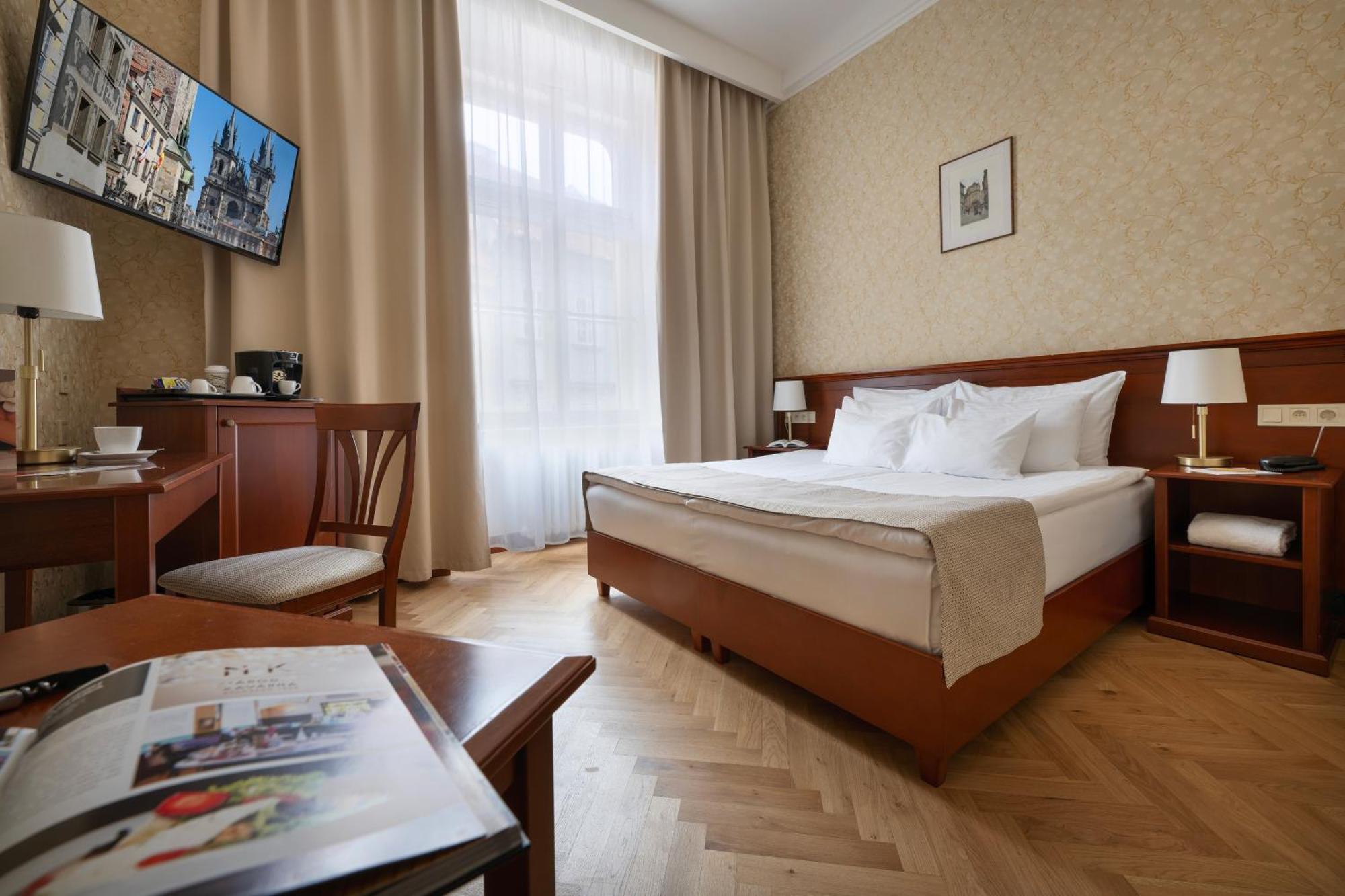 Hotel Rott Praha Bagian luar foto
